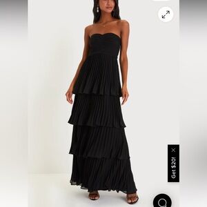 Lulu's Black Strapless Tiered Dress